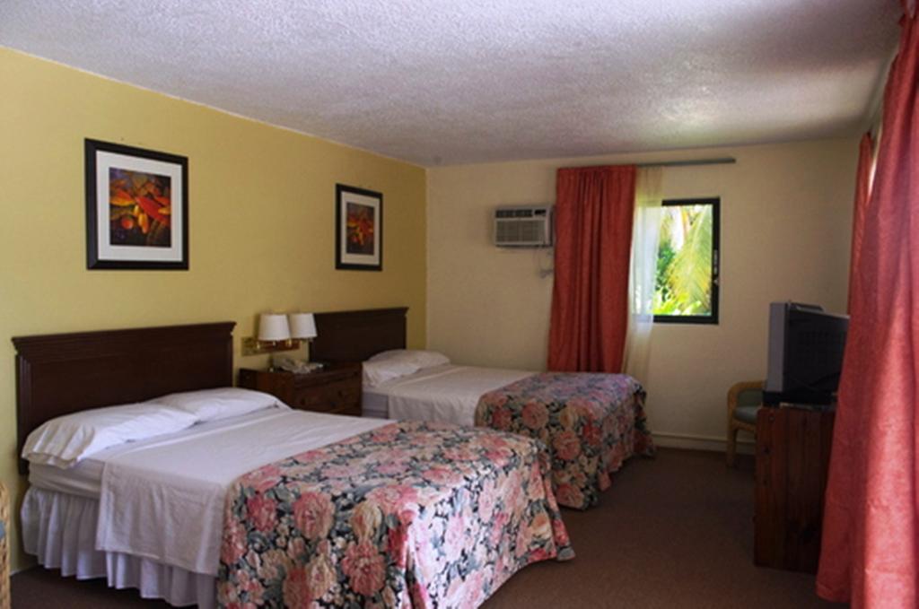 Bunker Hill Hotel Carlota Amalia Habitación foto